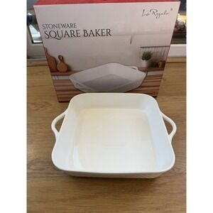 Le Regalo Stoneware Square Baker with Honeycomb Design
